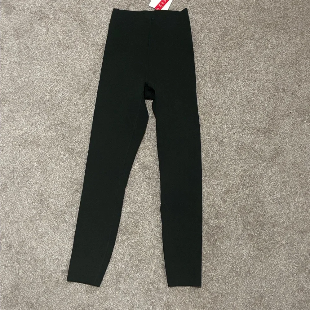 Lululemon Glow Up HR Tight 24” - Picture 4 of 6